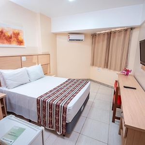 Habitación Estándar con Cama King